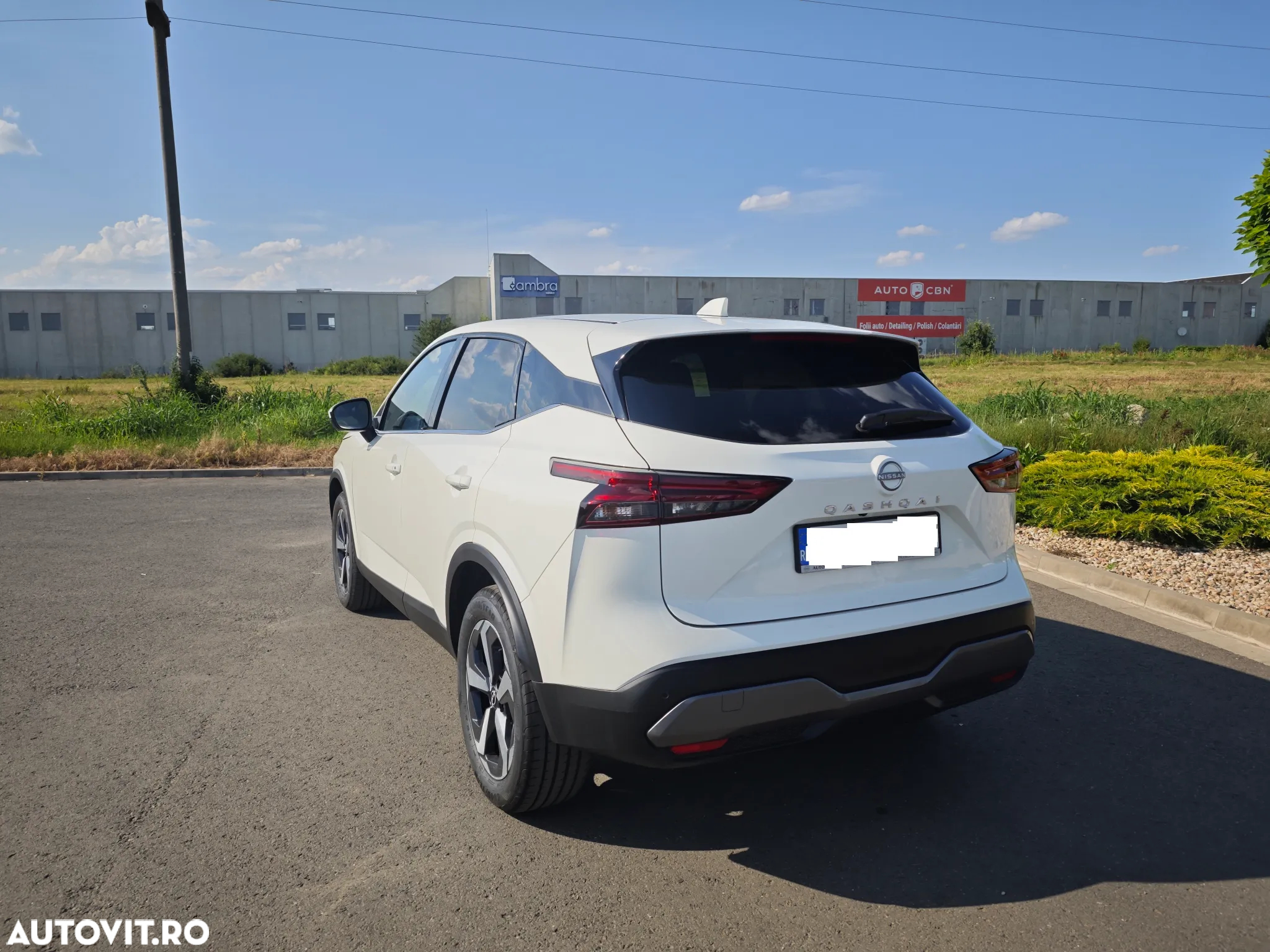 Nissan Qashqai 1.3 l Mild-Hybrid X-Tronic N-Connecta - 3
