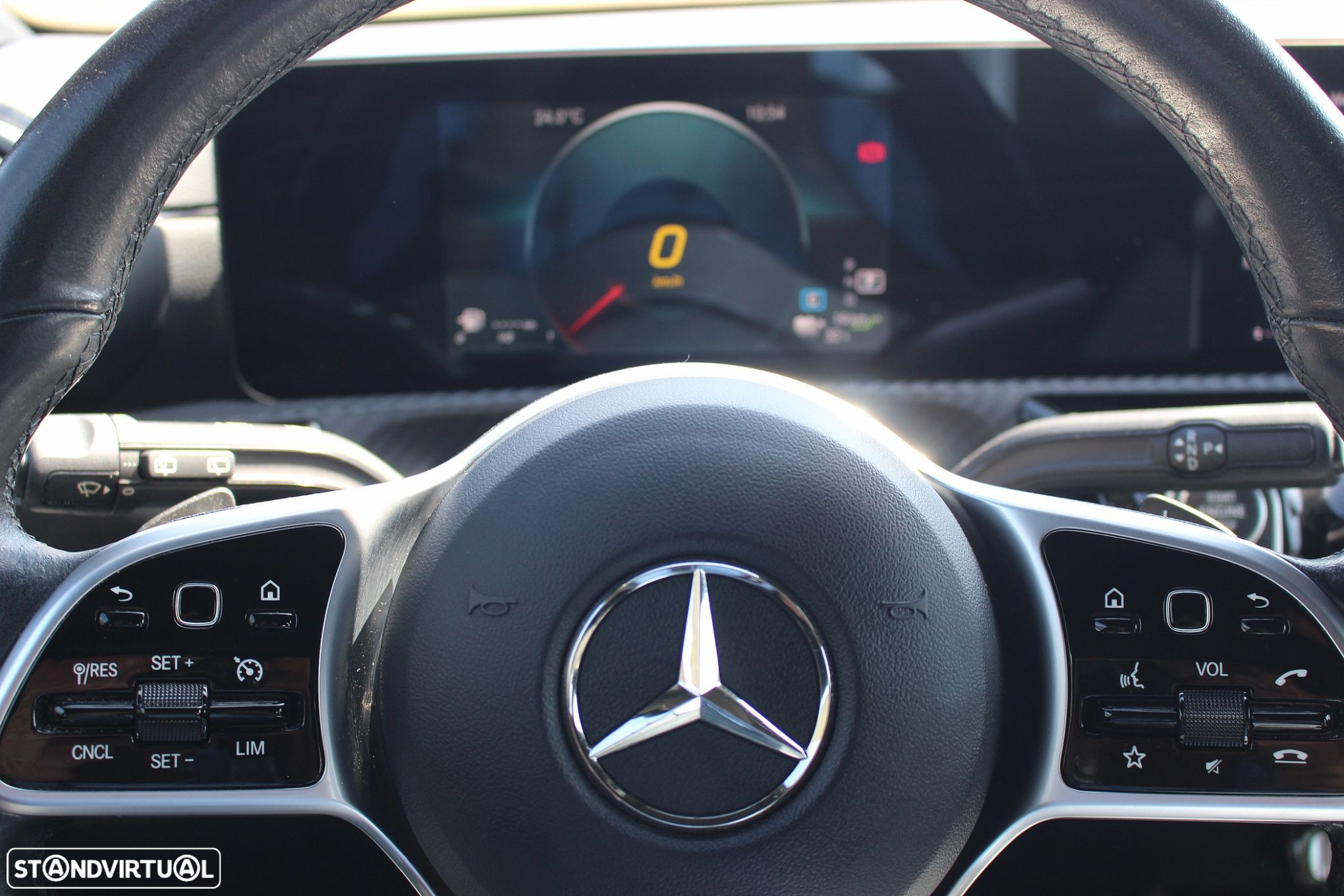 Mercedes-Benz A 250 e Style Plus - 25