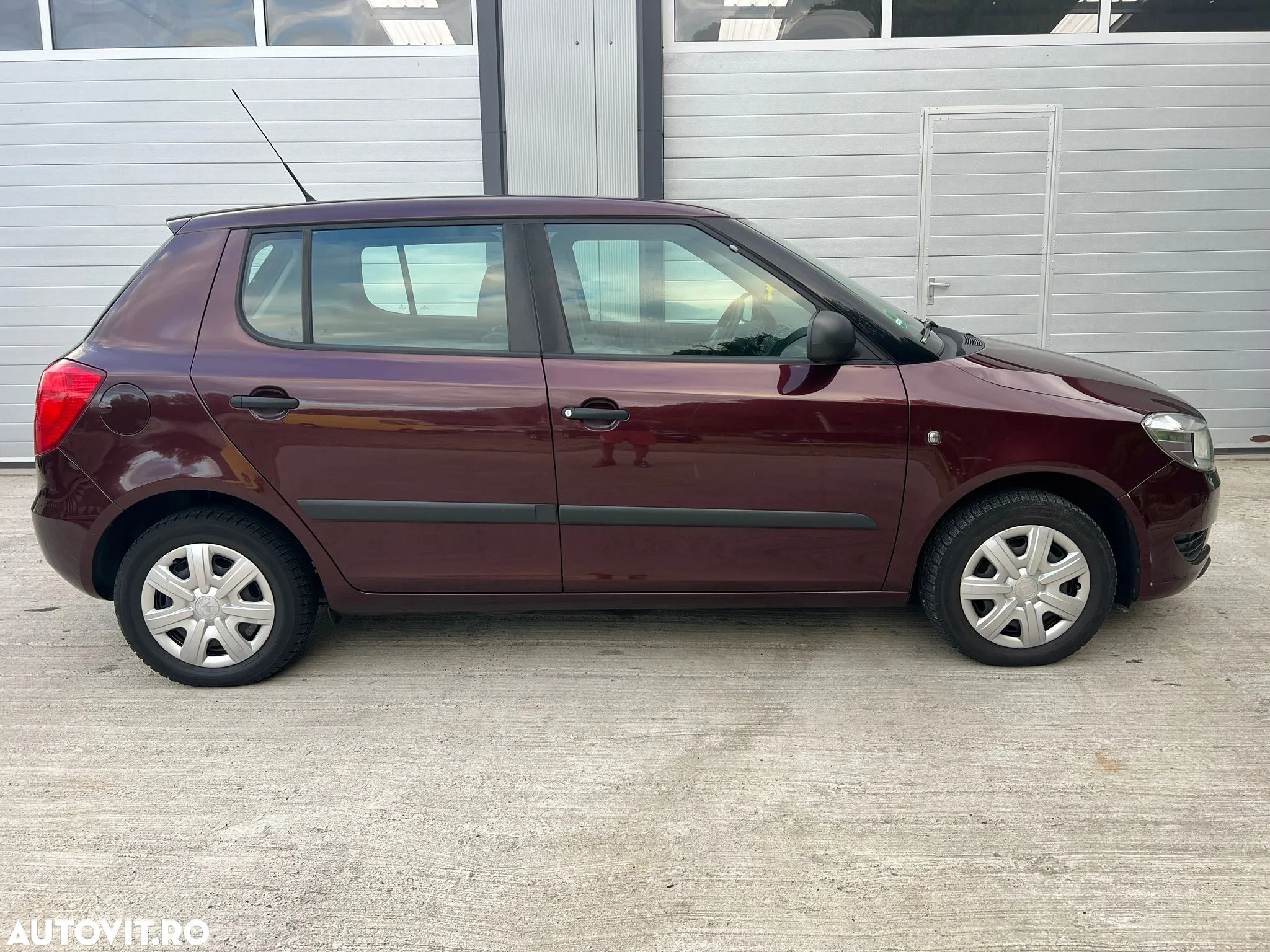 Skoda Fabia 1.2 HTP - 5