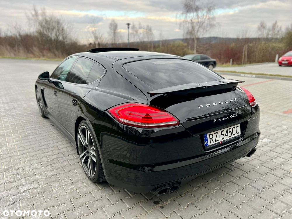 Porsche Panamera GTS - 5