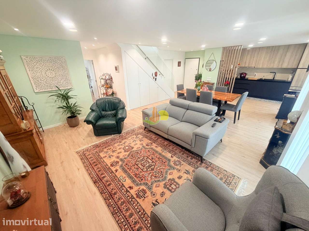 T2+2 Duplex com Garagem - Grande imagem: 2/41