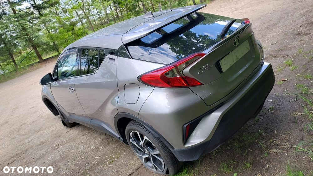 Toyota C-HR - 5