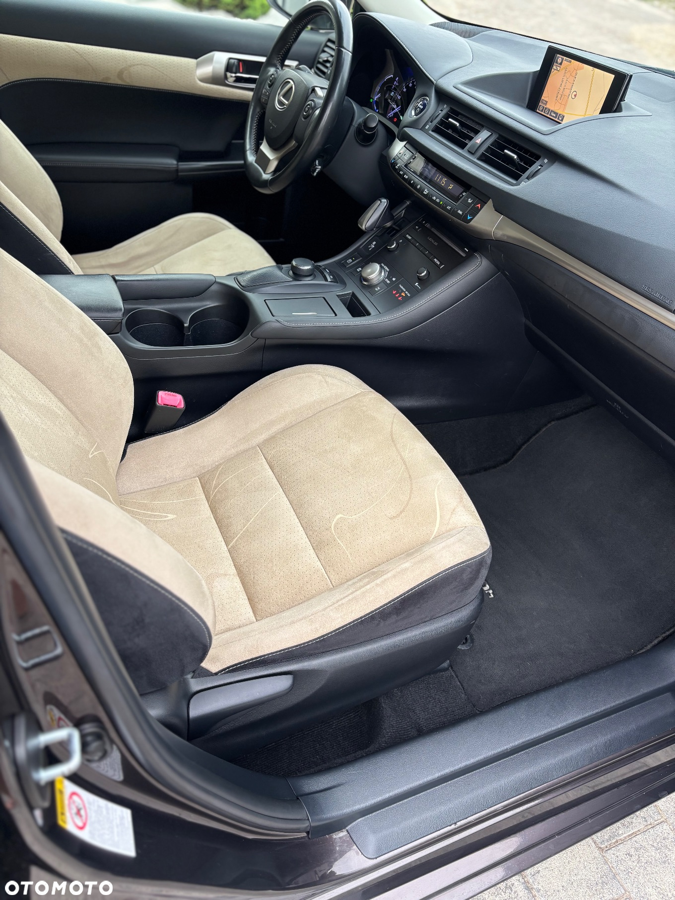 Lexus CT 200h Comfort - 38
