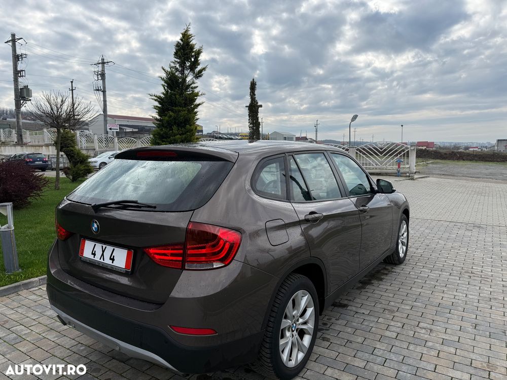 BMW X1 xDrive18d Aut. Sport Line - 9