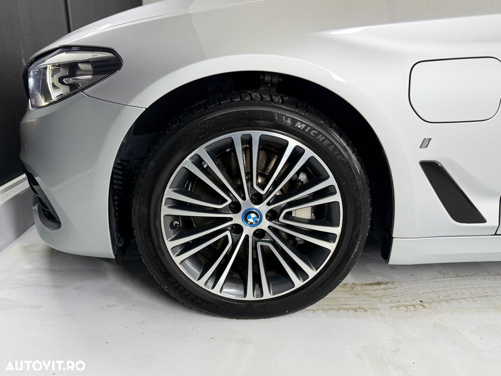 BMW Seria 5 - 35