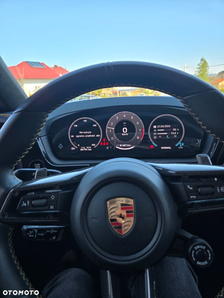 Porsche Cayenne - 12