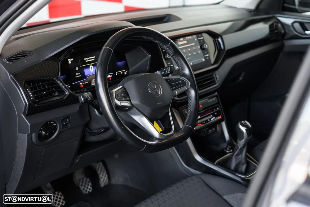 VW T-Cross 1.0 TSI Life - 20