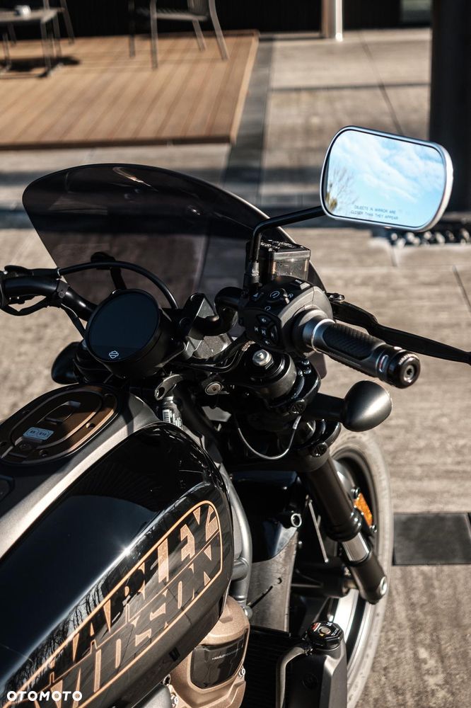 Harley-Davidson Sportster - 4