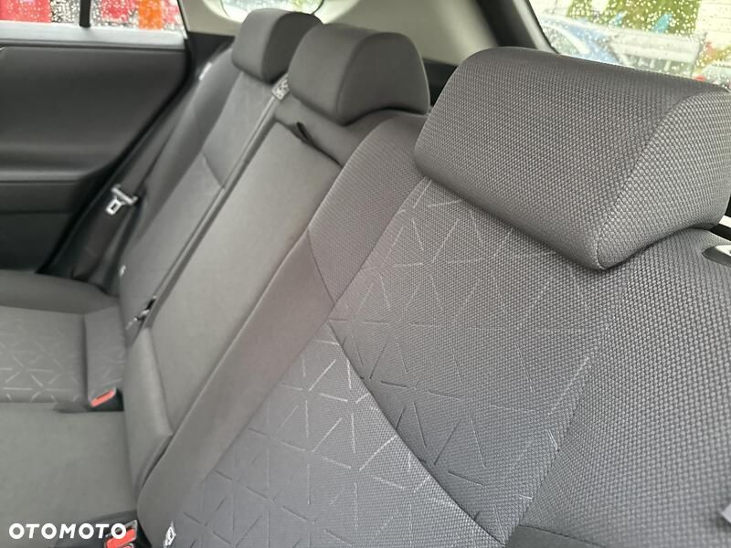 Toyota RAV4 - 19