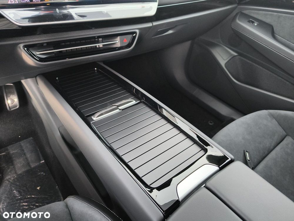 Volkswagen ID.7 77kWh Plus - 16