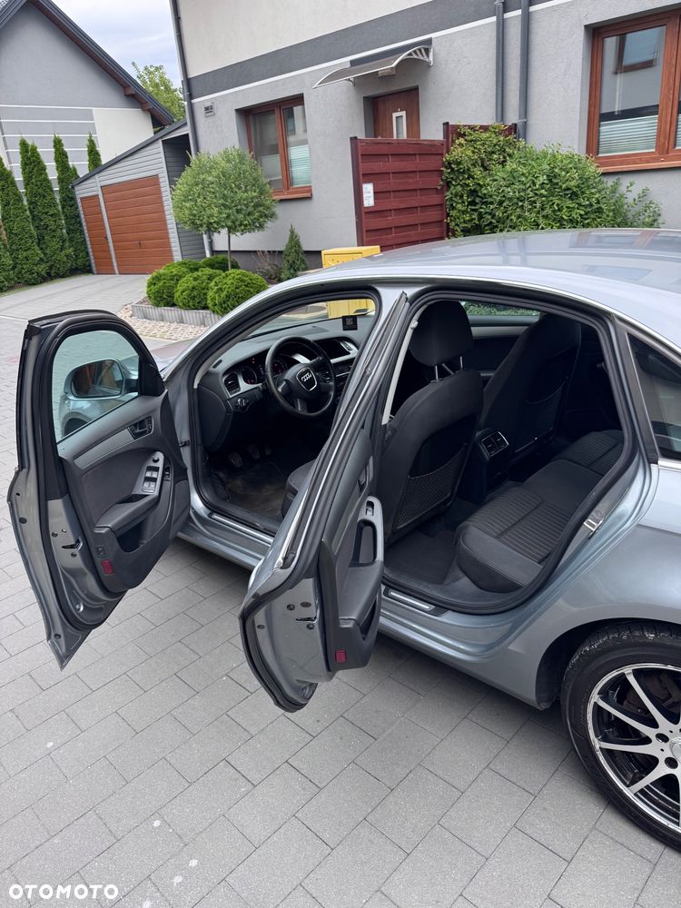 Audi A4 Limousine 2.0 TDI - 9