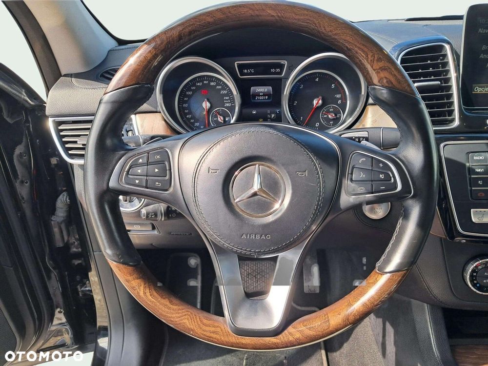 Mercedes-Benz GLS 350 d 4-Matic - 9