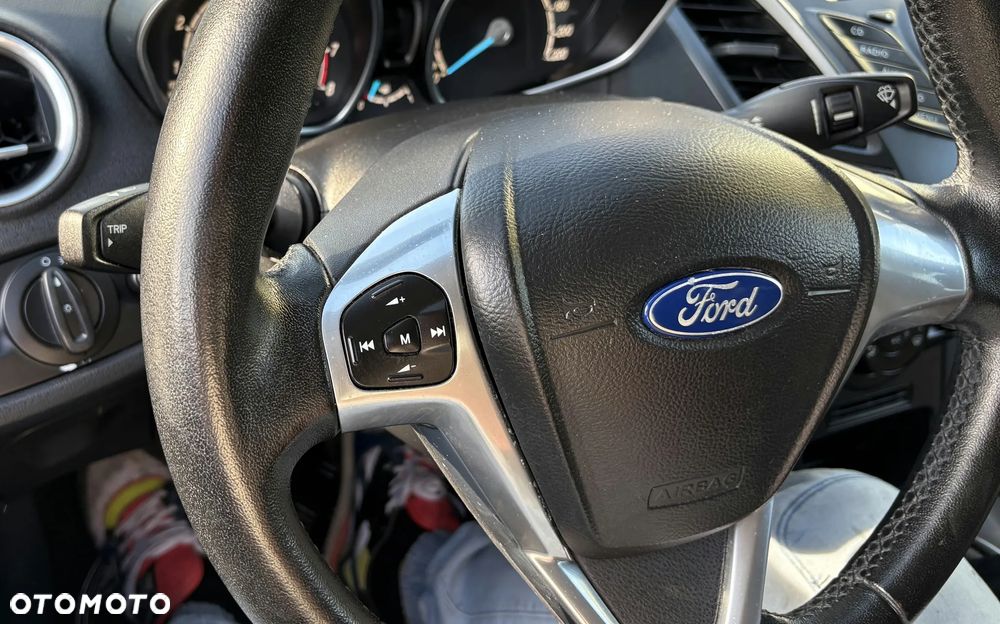 Ford Fiesta 1.25 Titanium EU5 - 24