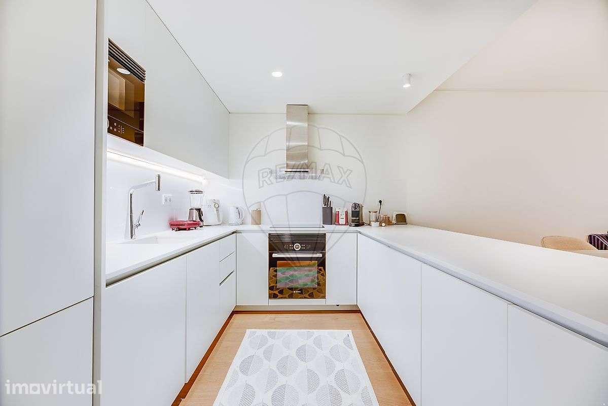 Apartamento T2 para arrendamento - Grande imagem: 2/37