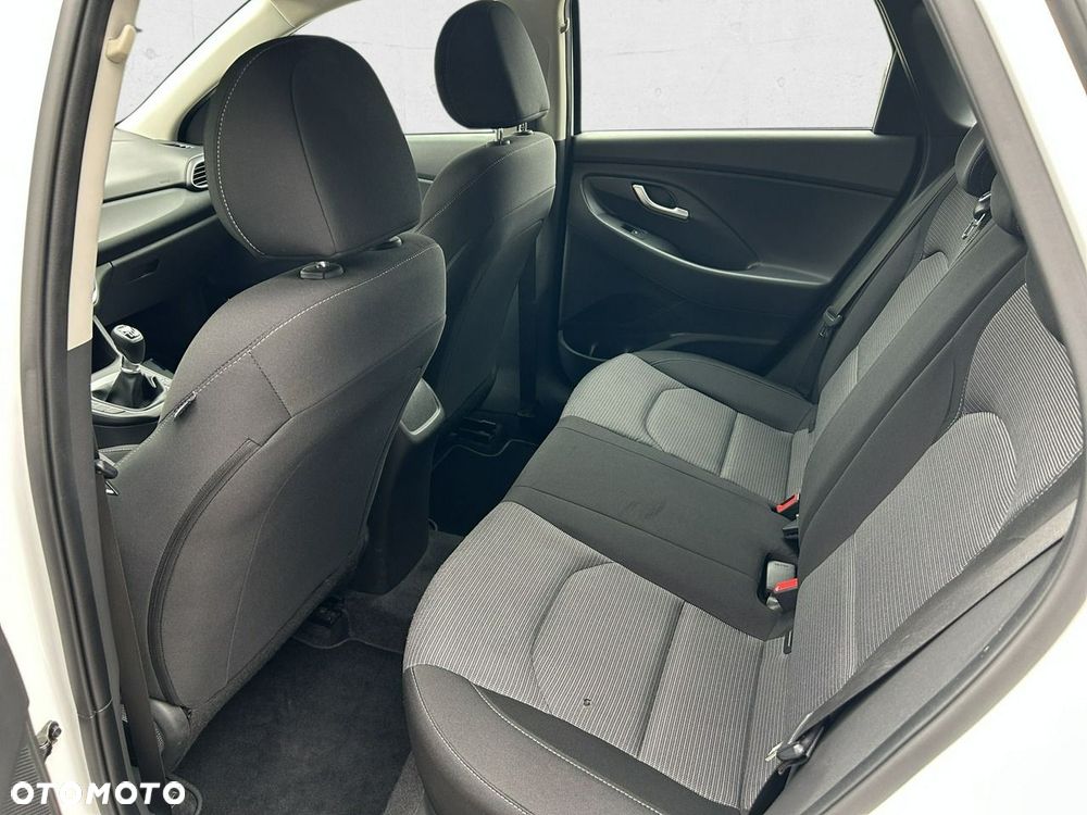Hyundai i30 - 22