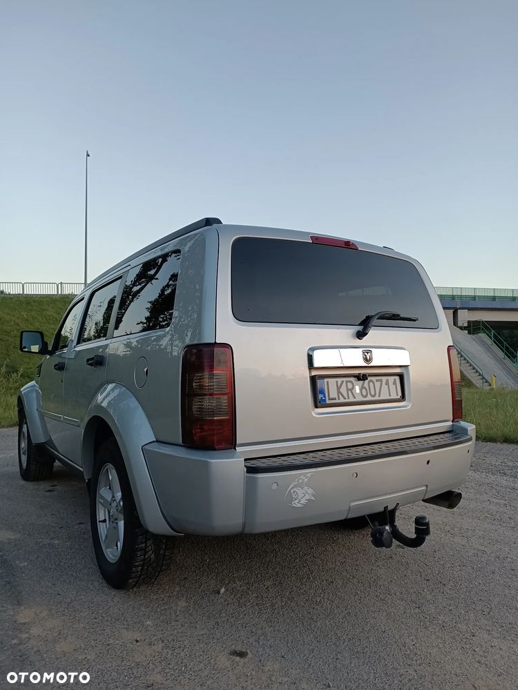 Dodge Nitro 2.8 CRD SE - 4