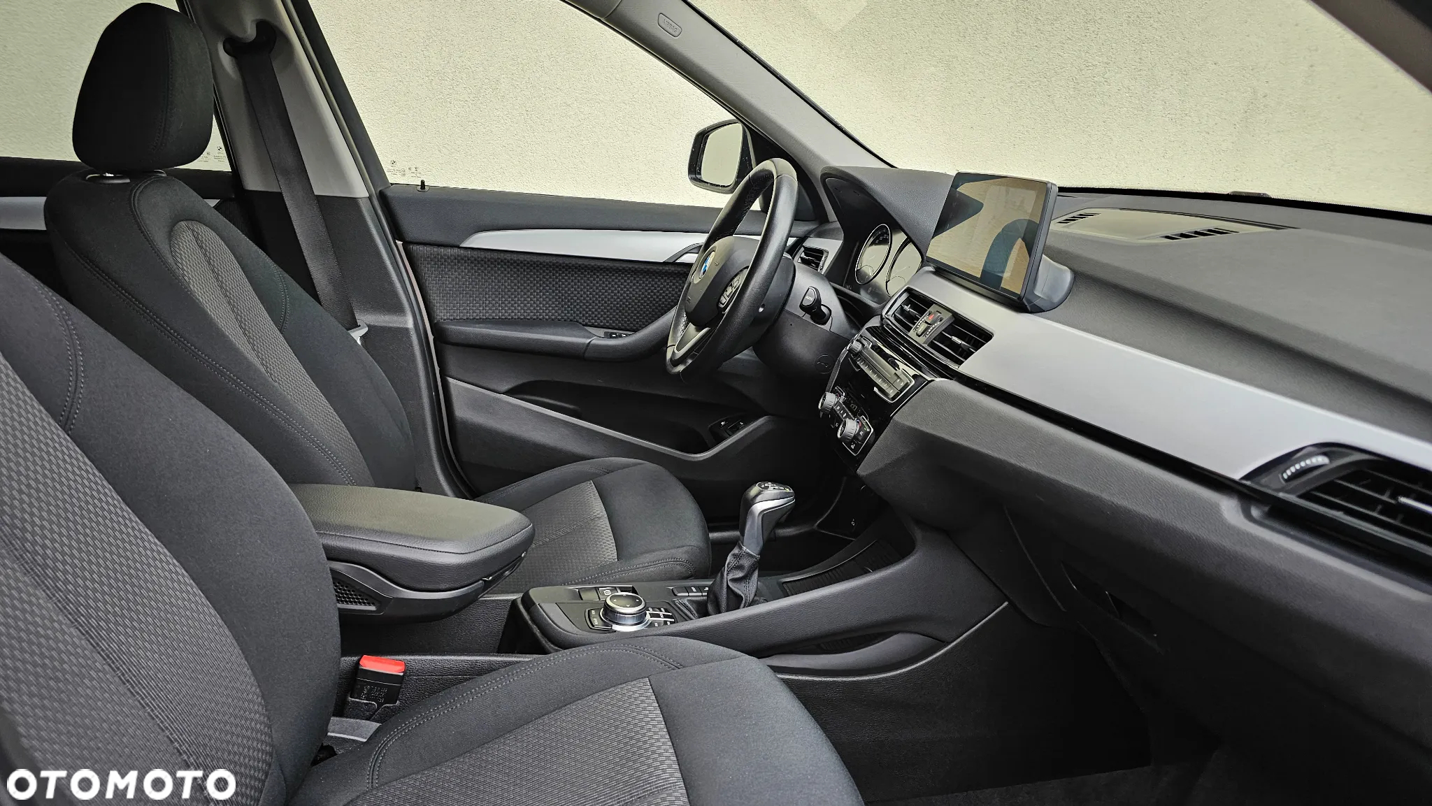 BMW X1 xDrive25e xLine - 14