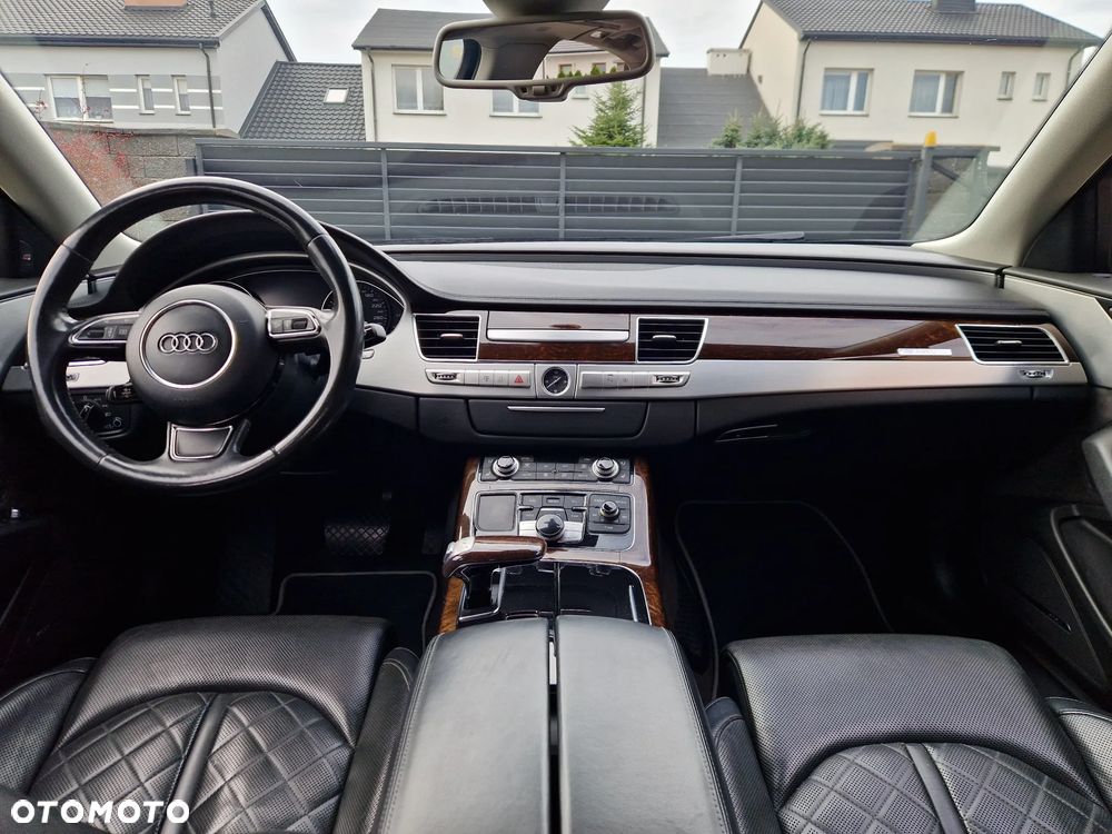 Audi A8 4.2 TDI Quattro - 12