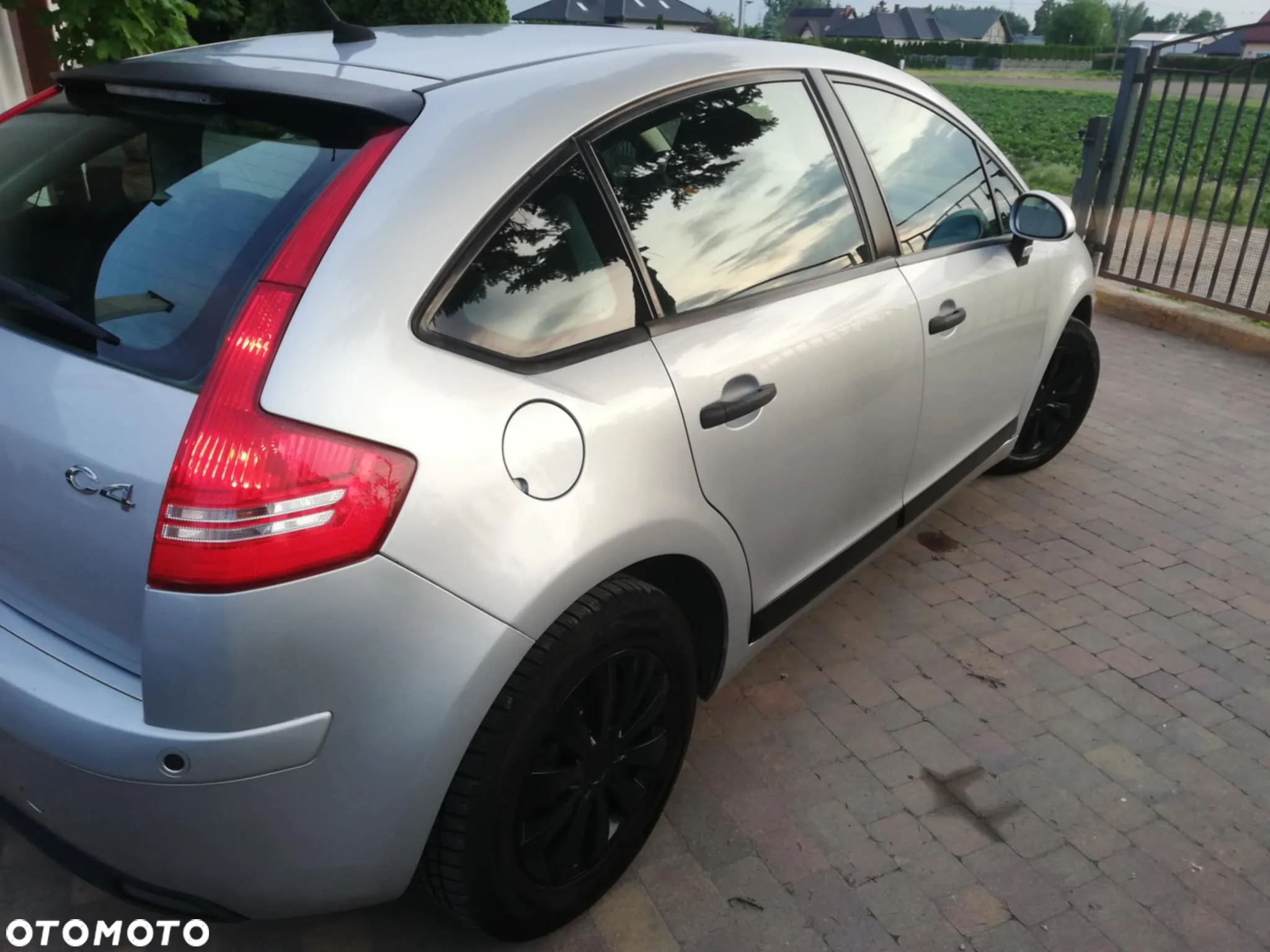 Citroën C4 1.4 16V Style - 7