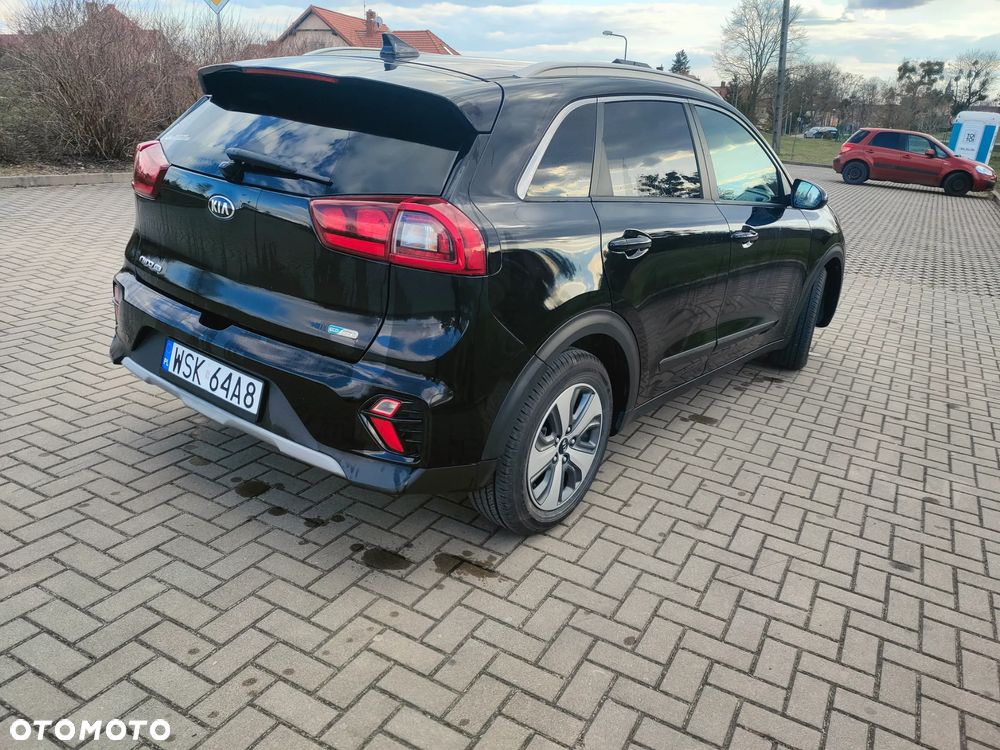 Kia Niro 1.6 GDI Hybrid L - 6