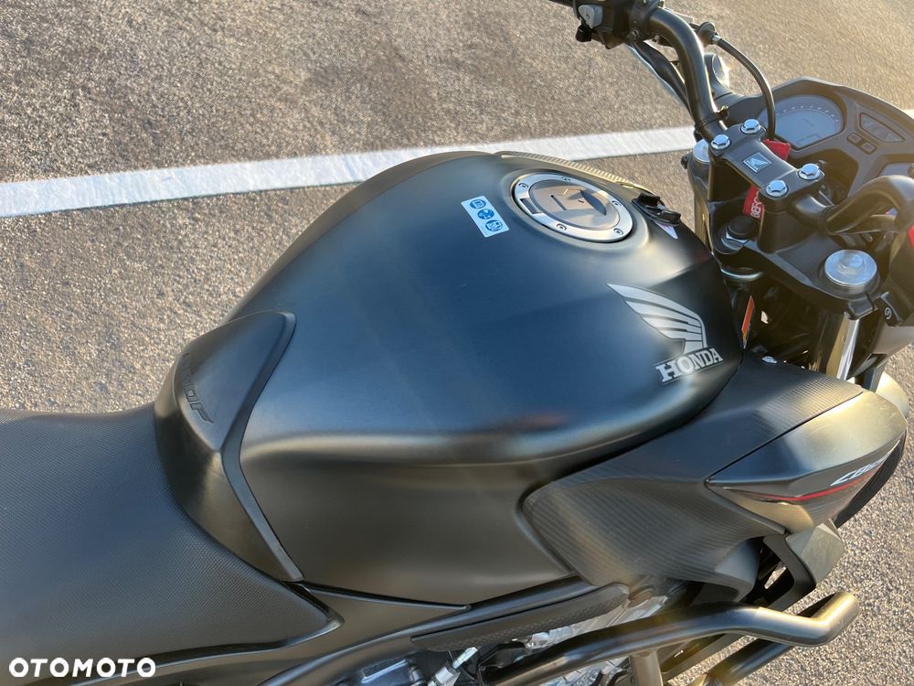 Honda CB - 35