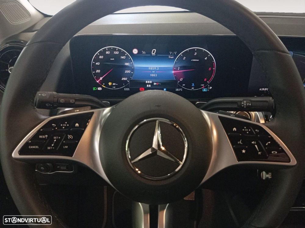 Mercedes-Benz GLB 180 d - 12