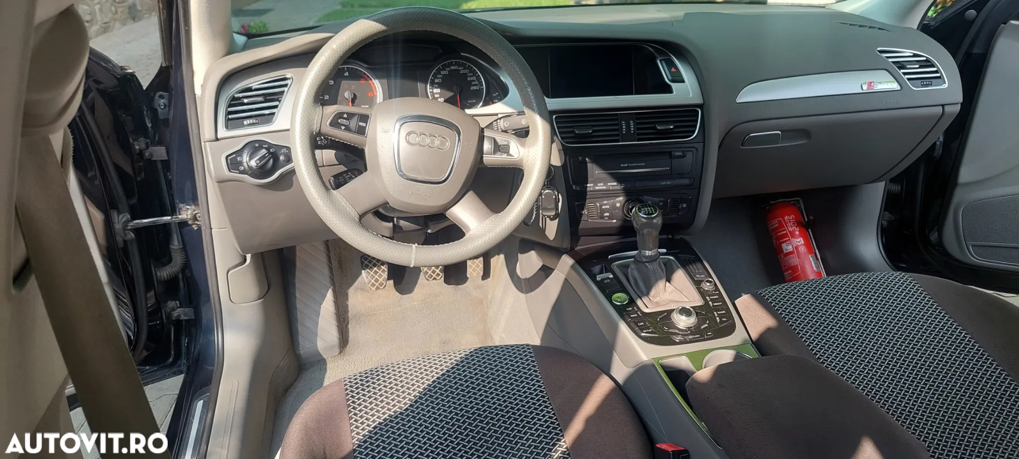 Audi A4 2.0 TDI Avant - 14