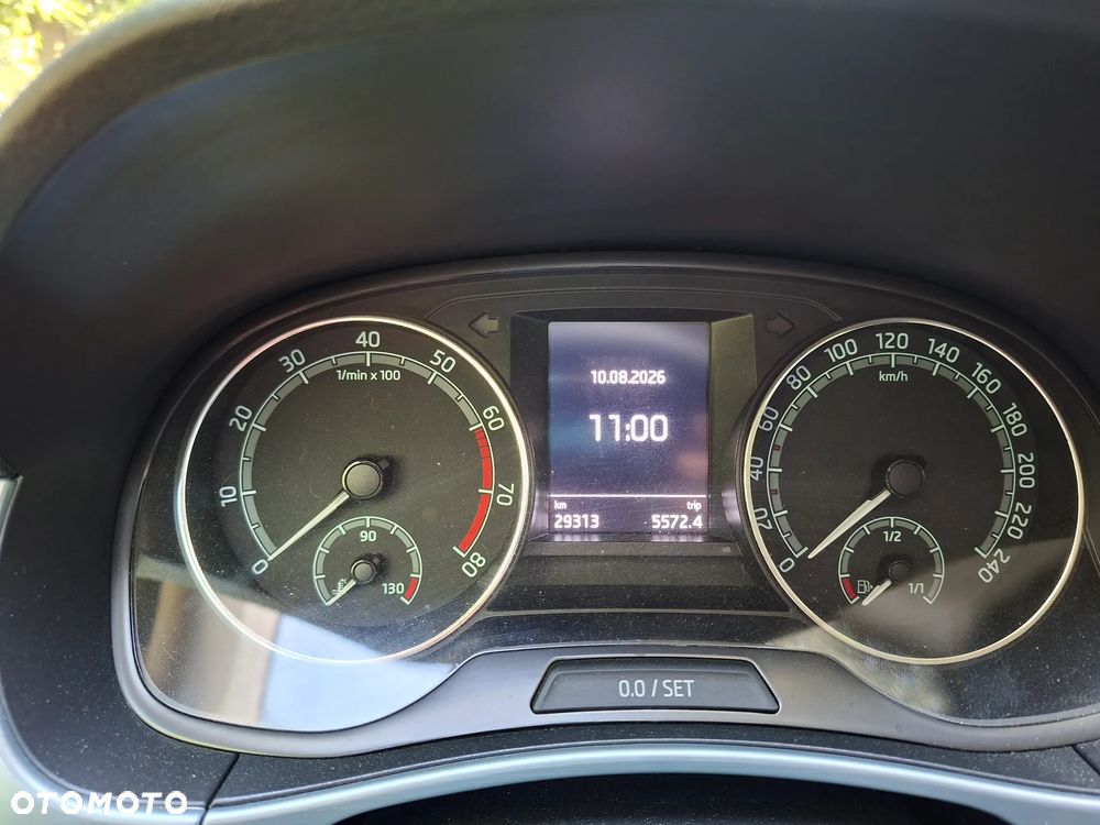 Skoda Fabia 1.0 TSI Ambition - 3