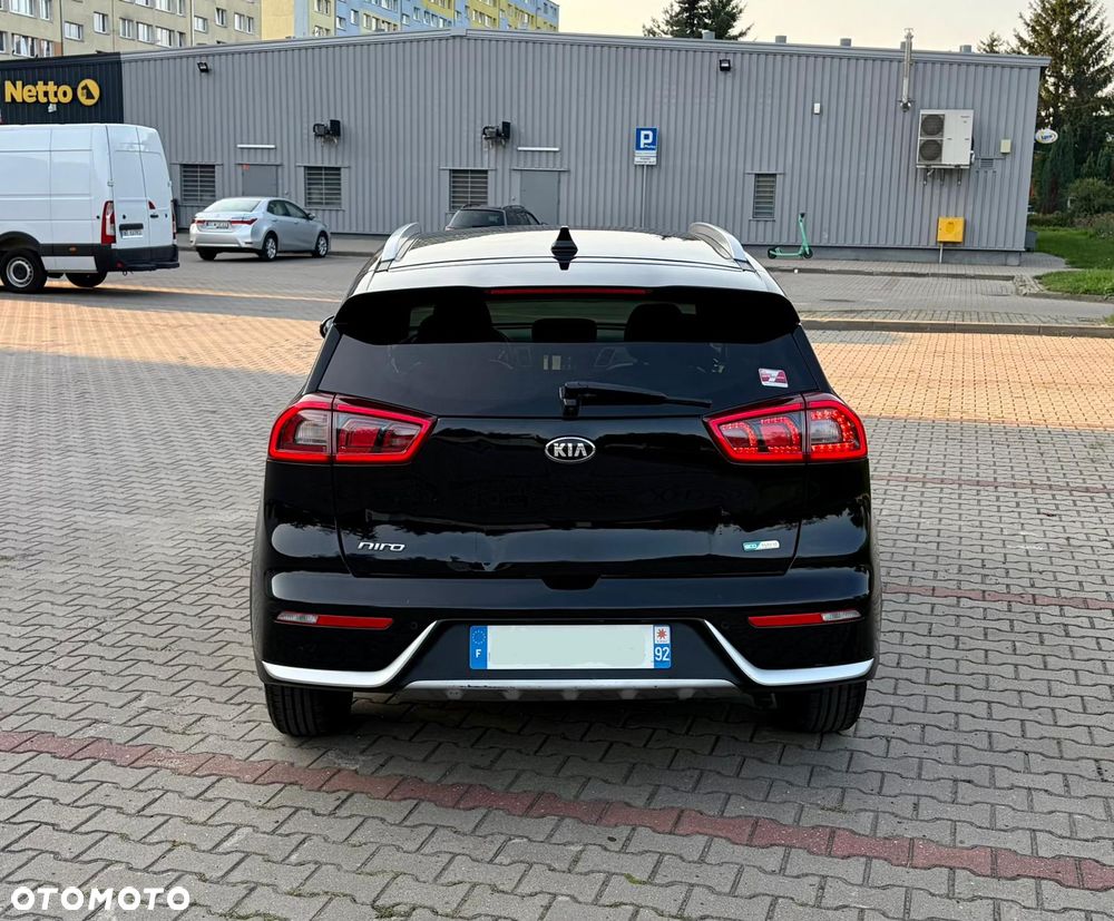 Kia Niro 1.6 GDI Hybrid L Business Line - 8