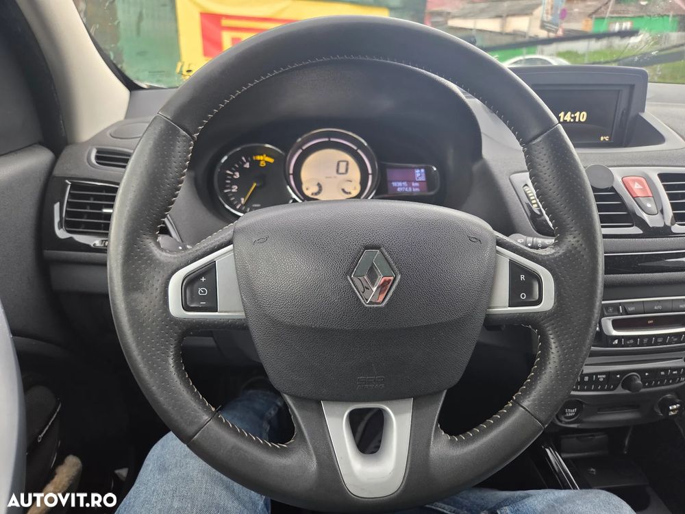 Renault Megane dCi 110 FAP EDC Bose Edition - 21