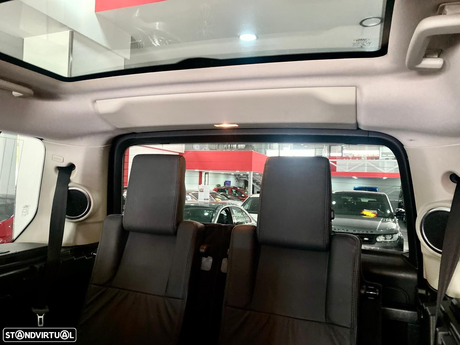 Land Rover Discovery 4 3.0 TD V6 HSE - 43