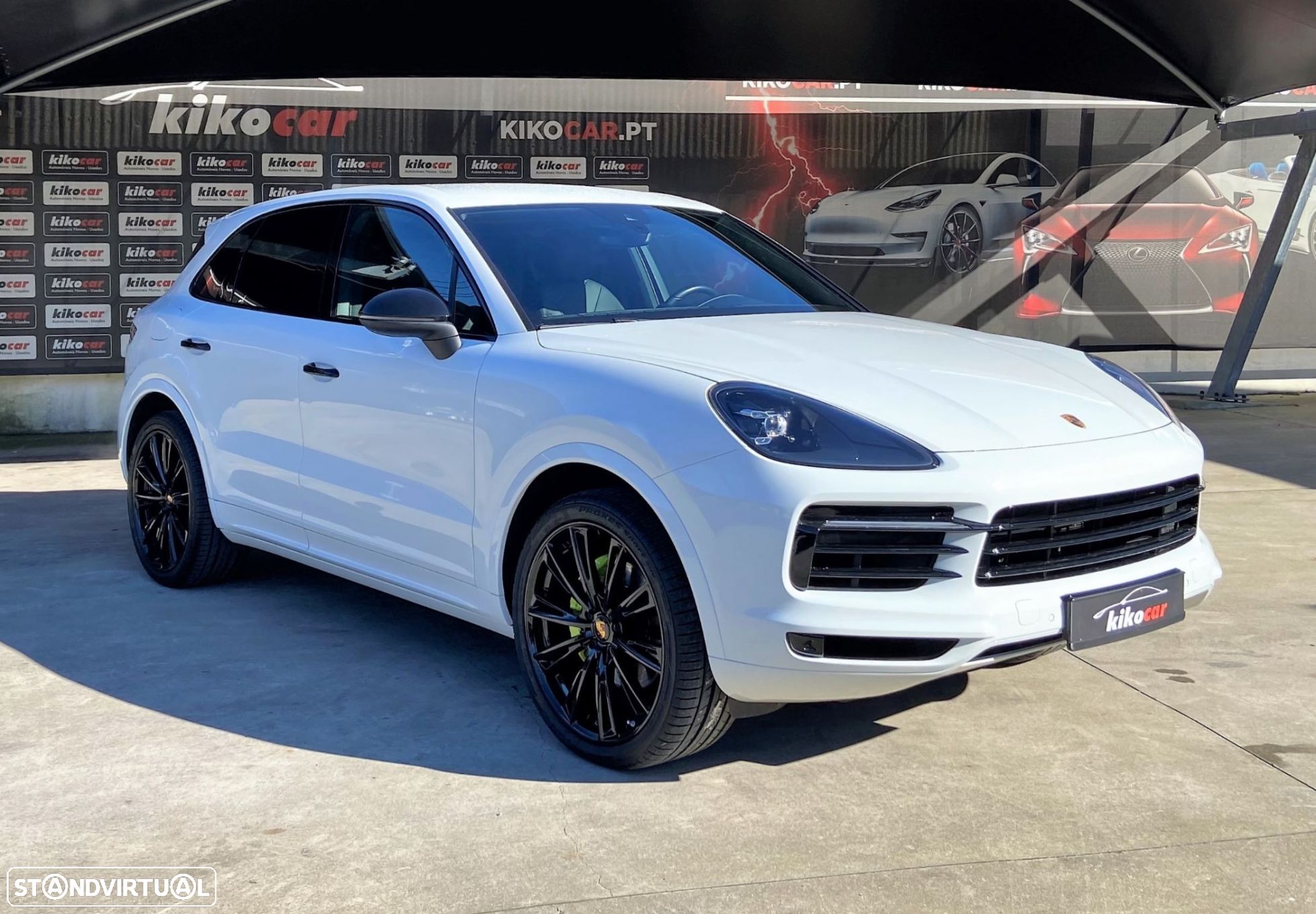 Porsche Cayenne E-Hybrid - 1