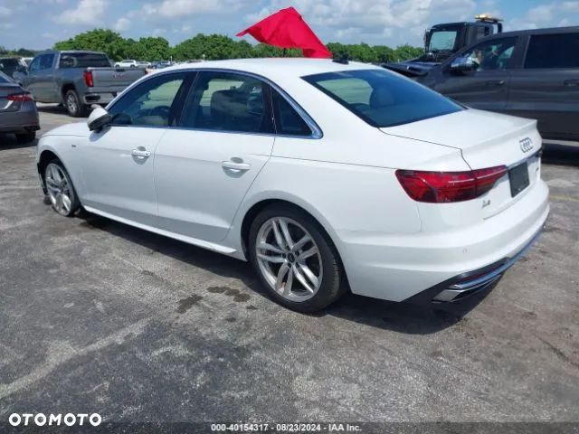 Audi A4 - 3