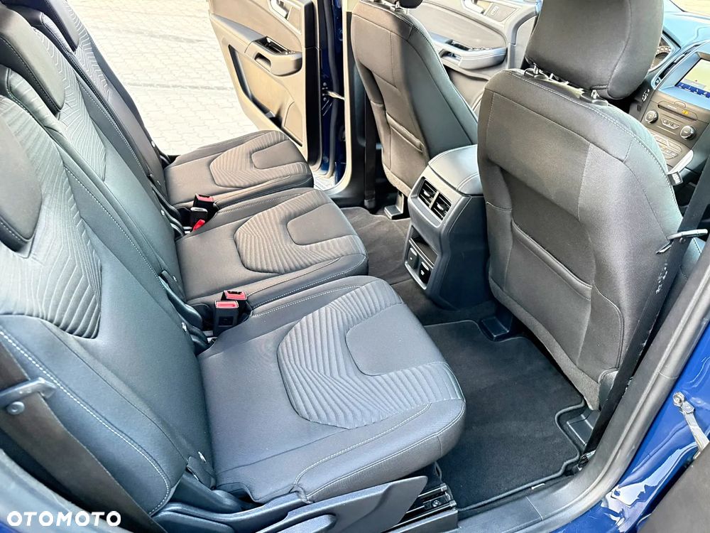 Ford S-Max 2.0 EcoBlue Titanium - 22