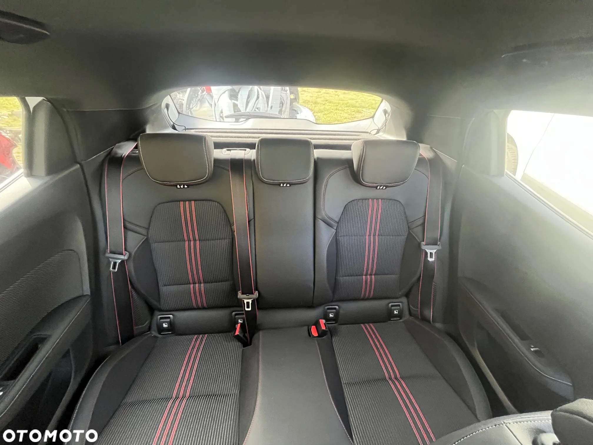 Renault Clio E-TECH Hybrid 145 R.S LINE - 14