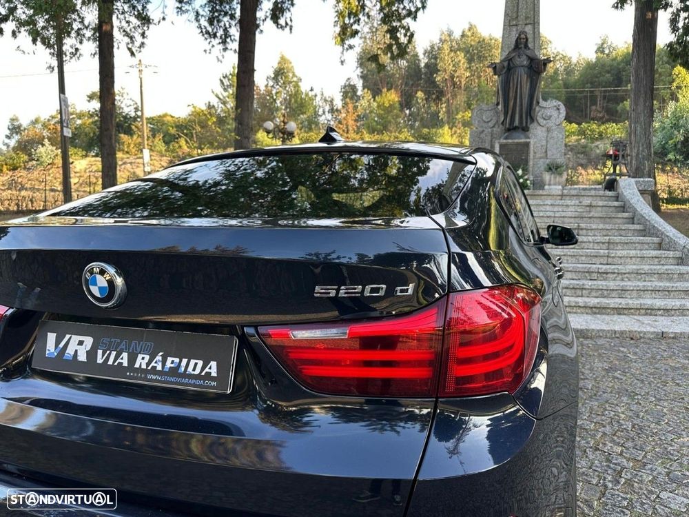 BMW 520 Gran Turismo d Pack M - 35