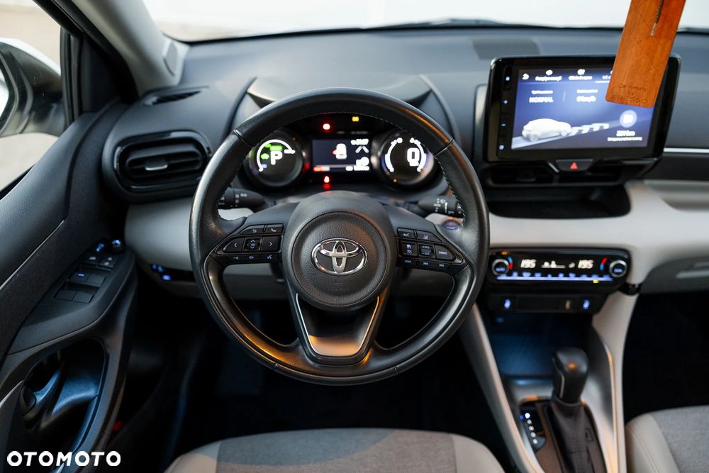 Toyota Yaris Hybrid 1.5 Executive - 19