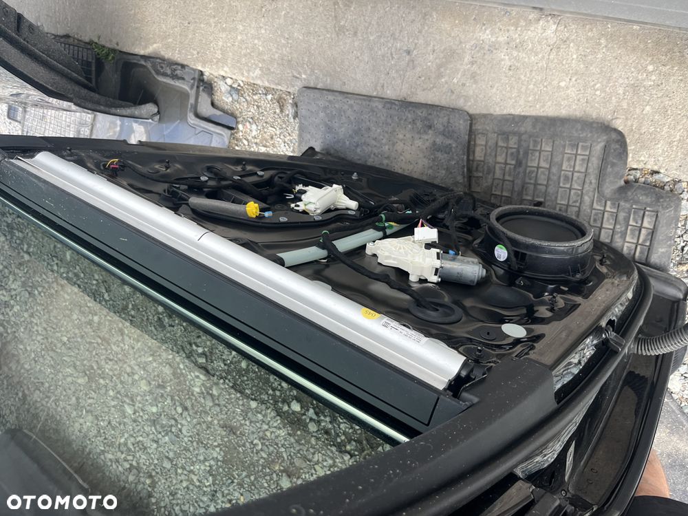 Drzwi tylne prawe Audi A8 D5 LY9T - 3