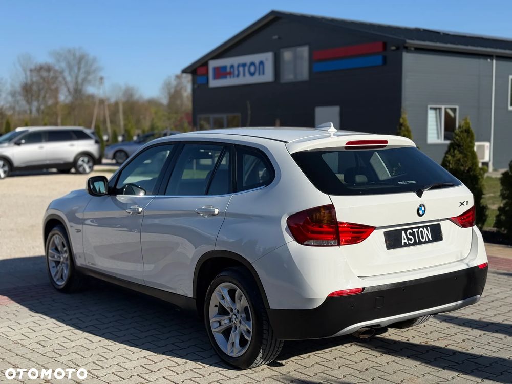 BMW X1 sDrive18d xLine - 10
