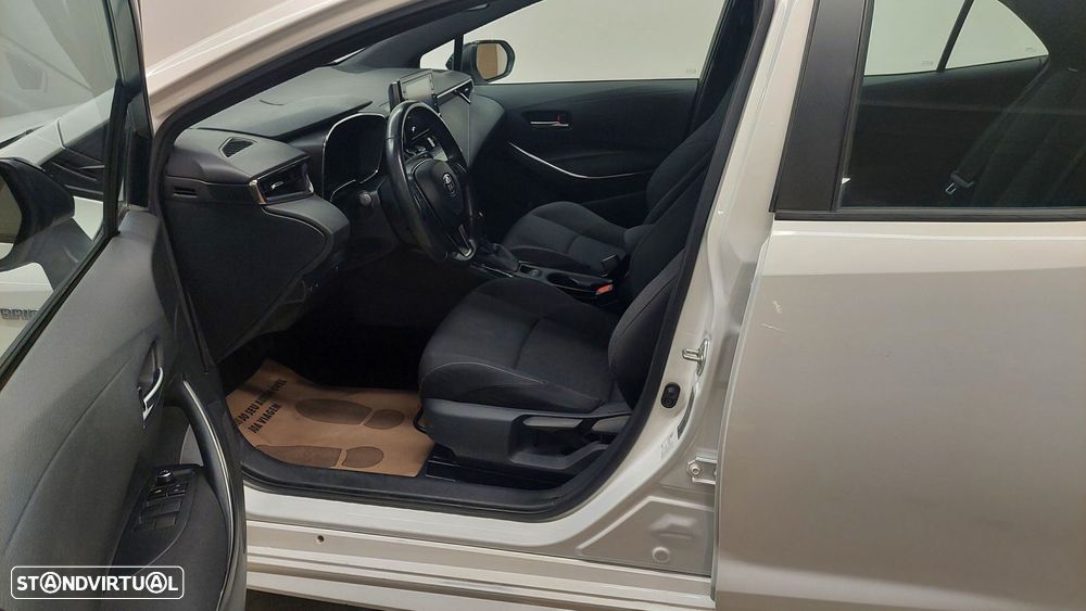 Toyota Corolla - 11