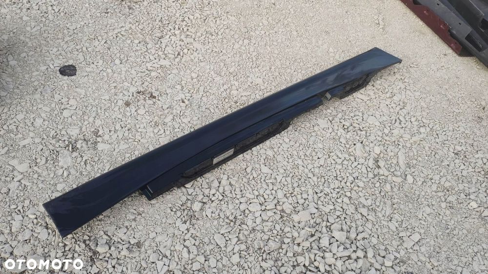 EU LISTWA PROGODWA PRAWA BMW 1 E87 7147402 - 2