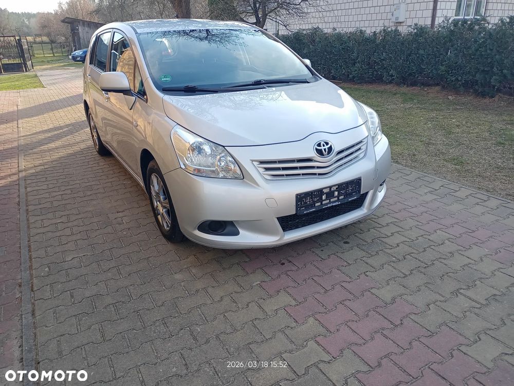 Toyota Verso 1.6 Edition - 4