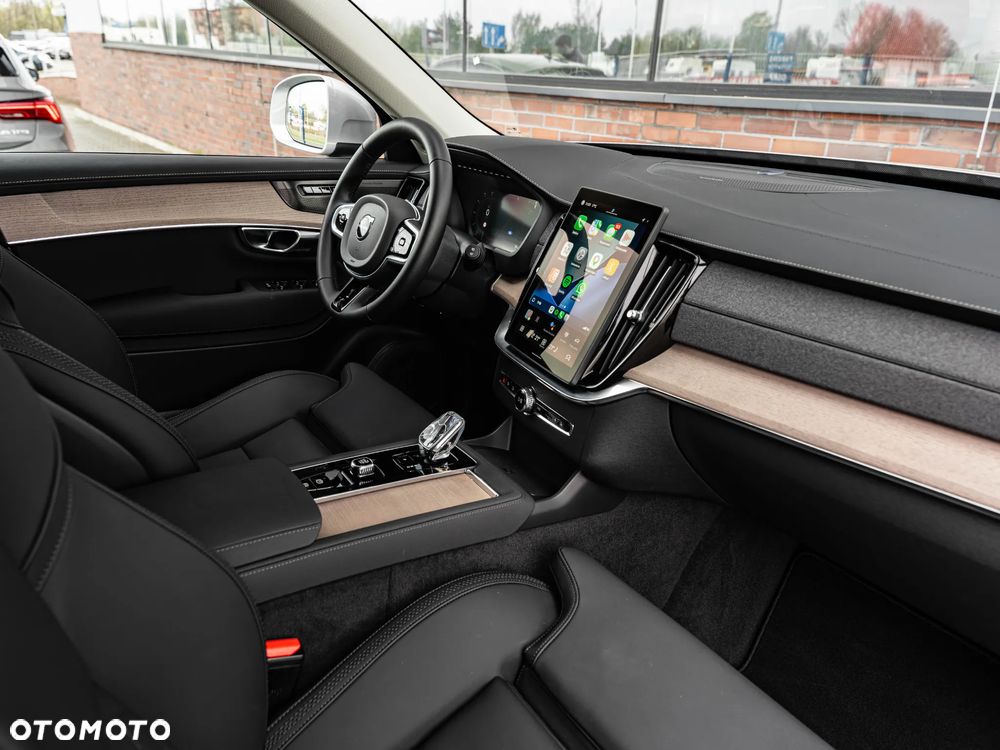 Volvo XC 90 B5 B AWD Ultra Bright - 24