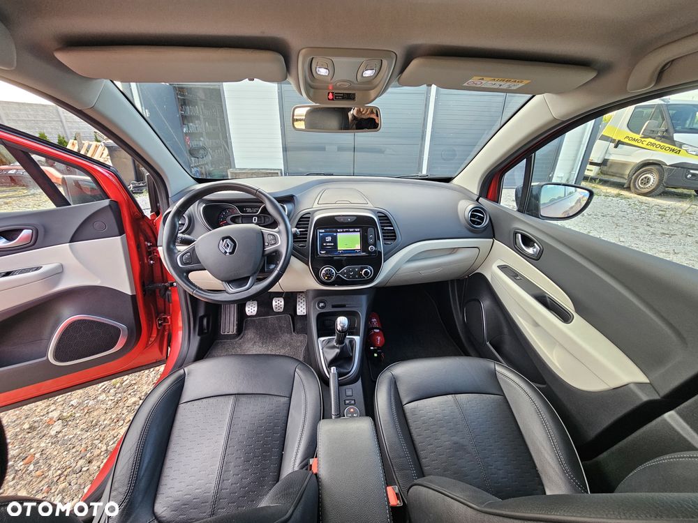 Renault Captur (ENERGY) TCe 90 BOSE EDITION - 21