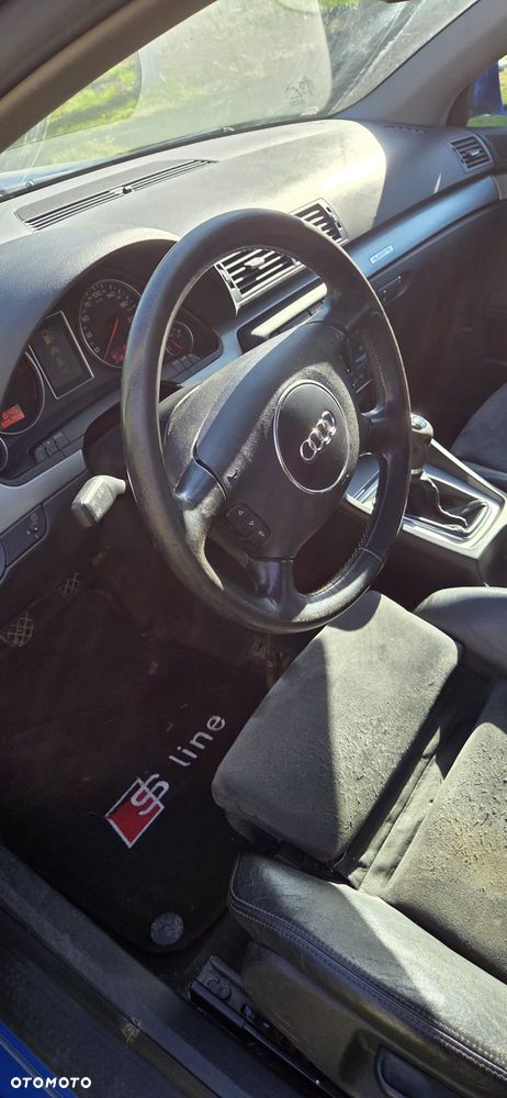 Audi A4 Avant 2.5 TDI Quattro - 5