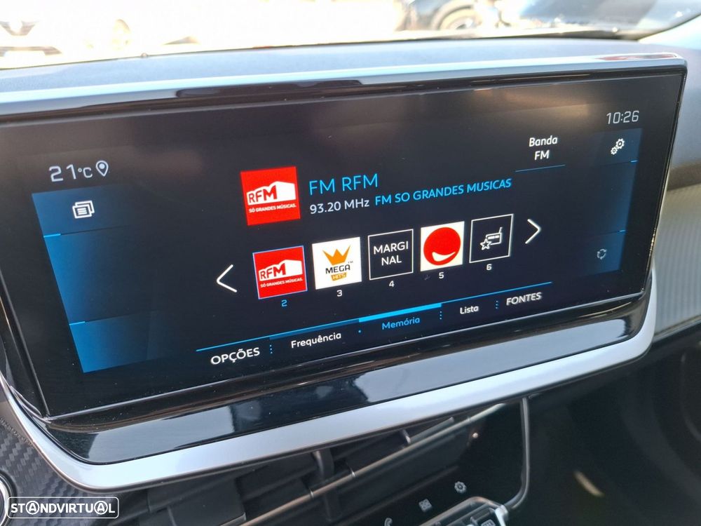 Peugeot 2008 1.2 PureTech Allure Pack - 21