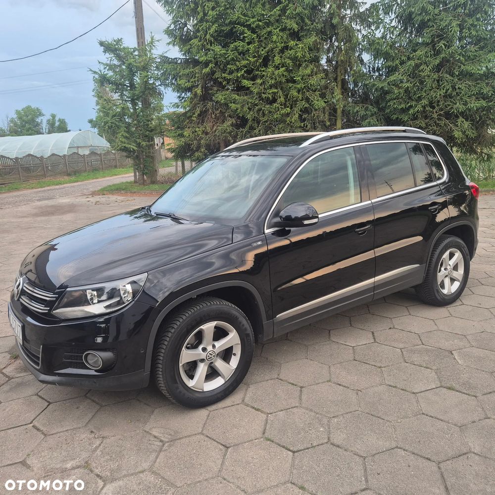 Volkswagen Tiguan 2.0 TDI DPF 4Motion BlueMotion Technology Lounge Sport & Style - 4
