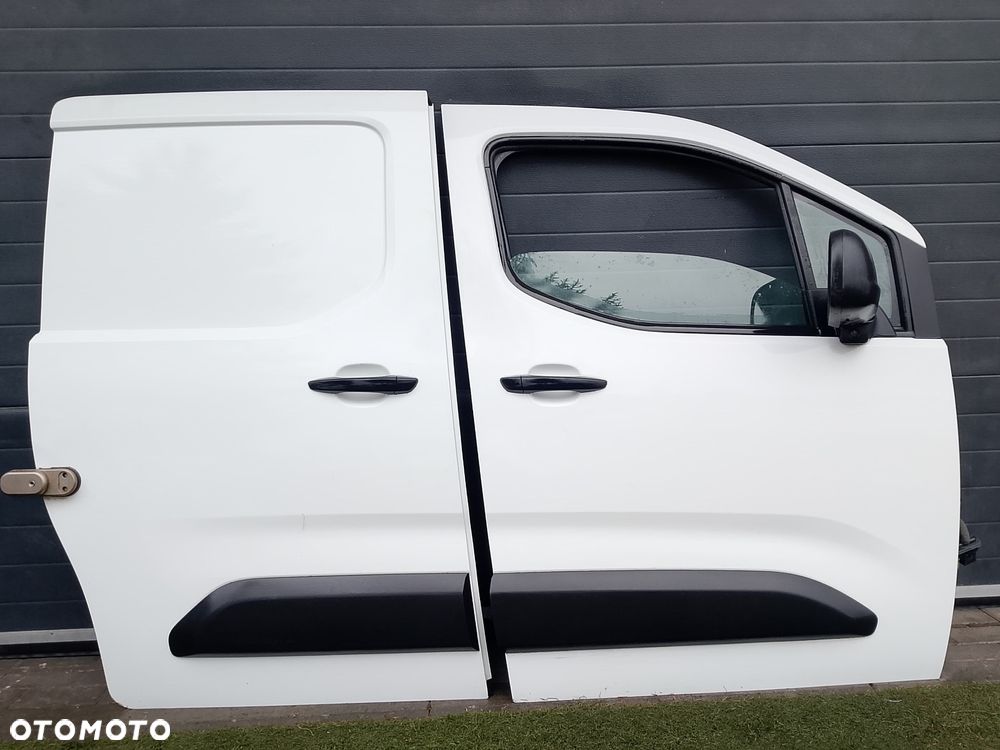 PEUGEOT PARTNER IV BERLINGO RIFTER COMBO DRZWI PRZÓD PRAWE KOMPLETNE EWP - 1