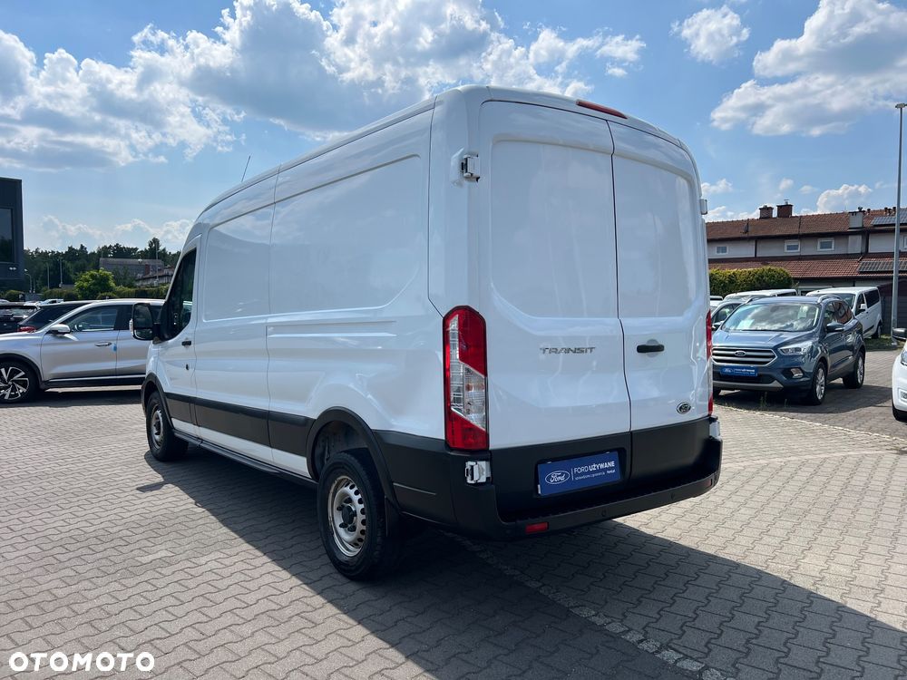 Ford Transit - 11