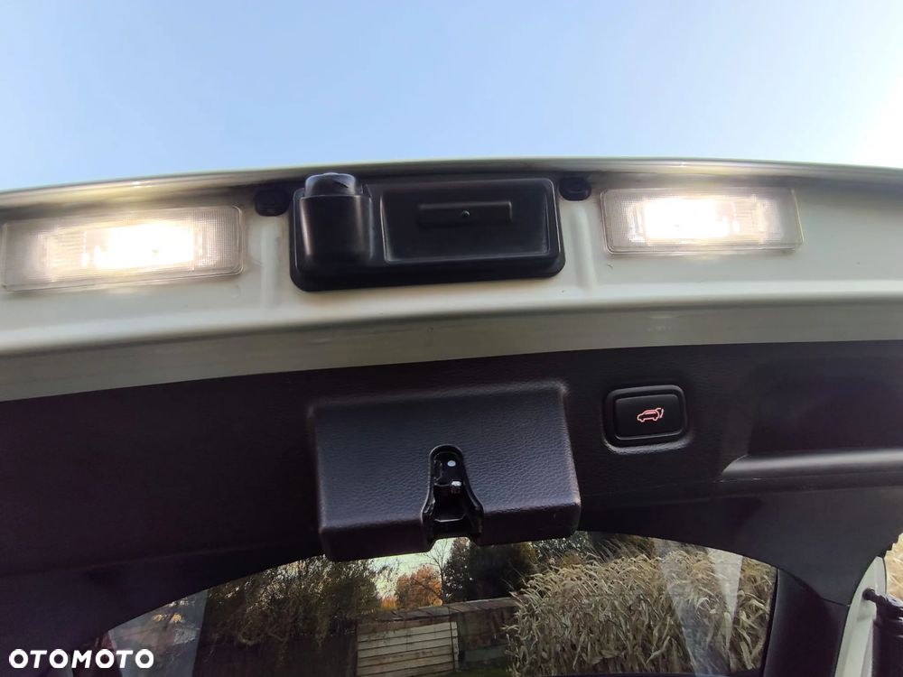 Kia ProCeed 1.4 T-GDI GT Line DCT - 19